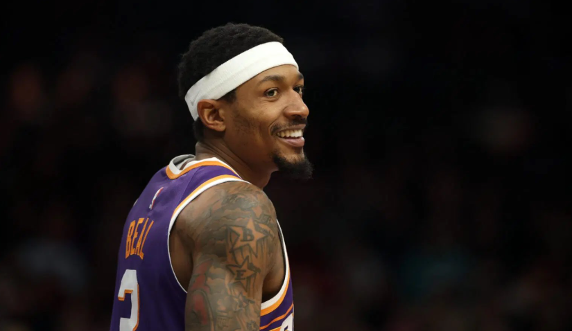 Bredli Bil: Treba mi prsten