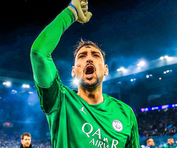 Donaruma se obratio navijačima: Neko je odlučio da ne mogu biti dio tima