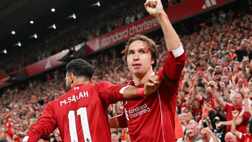 Dva lica Liverpula, Bornmut ipak pao na 'Enfildu'