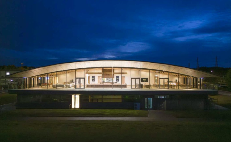 Mančester junajted otvorio vrata novog trening centra (VIDEO)