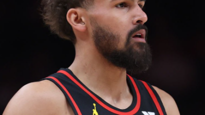 Tre Jang ljut na Hokse zbog ugovora