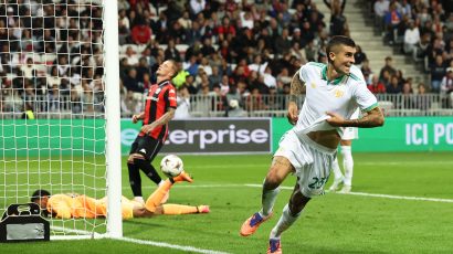 Roma slavi u Nici, Antoni spriječio Notingem da dođe do trijumfa u Andaluziji