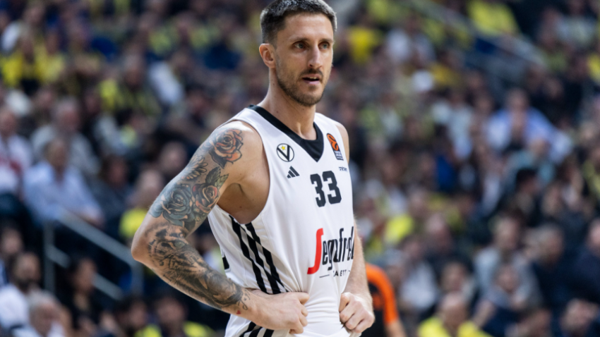 Akile Polonara mora na transplataciju