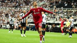 Liverpul bez napadača u derbiju?