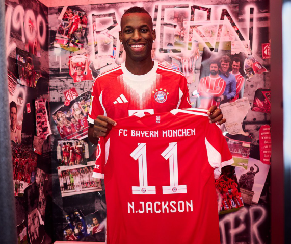 Nikolas Džekson predstavljen u Bavarskoj: Veoma sam ponosan