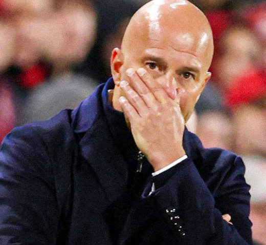 Navijači Liverpula nezadovoljni - Slotu se drma klupa?