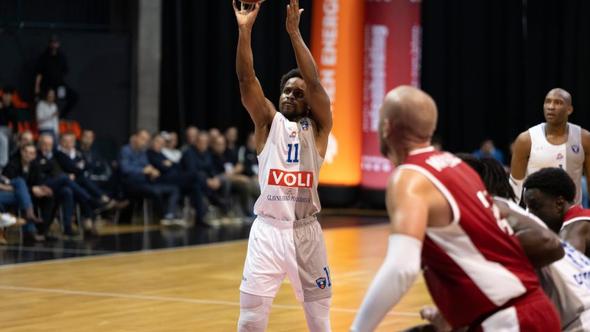 Budućnost se opustila u finišu, ali na kraju rutinski savladala Beč