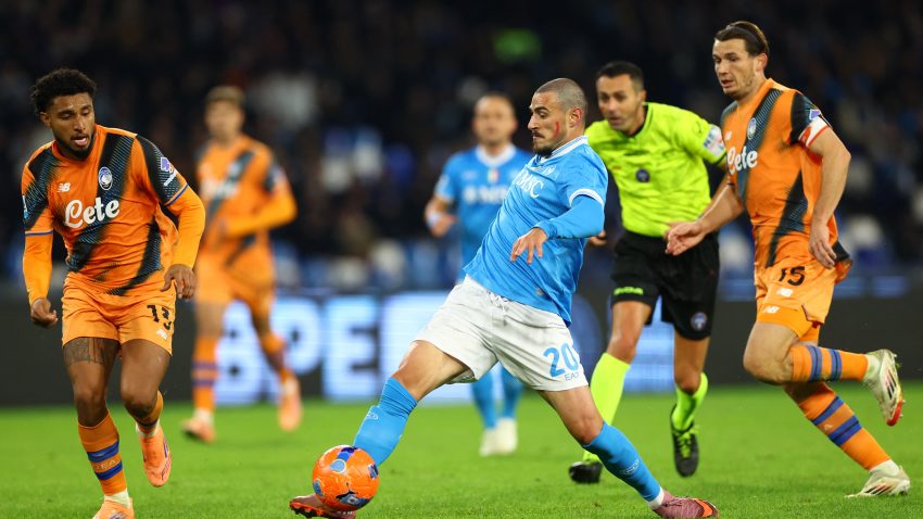 Napoli šampionski u derbiju