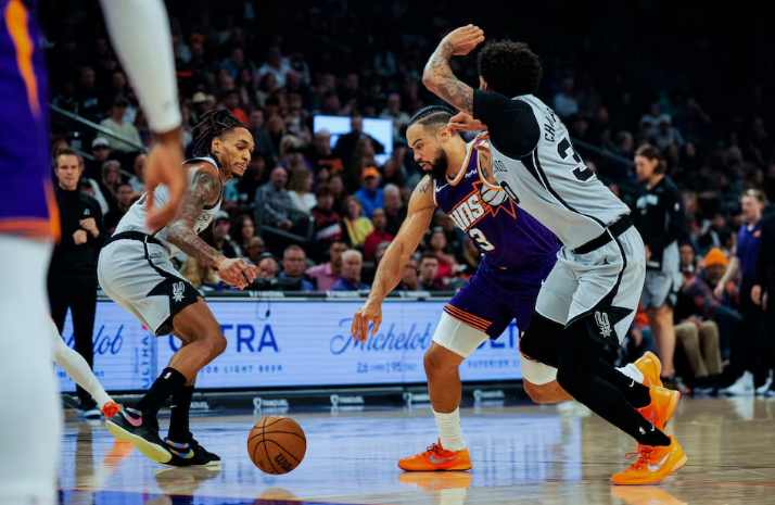 Finiks Sans-San Antonio Spars, photo - Arianna Grainey, USA Today sports