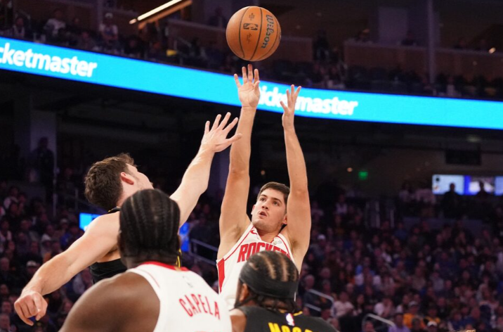 Hjuston na krilima Rida Šeparda utišao 'Čejs', Sparsi raspucani u 'Moda centru'