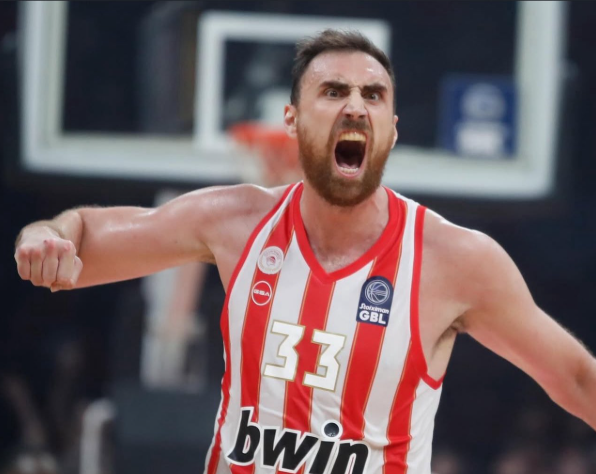 Evroliga izabrala idealnu petorku: Tandem Olimpijakosa i po igrač Žalgirisa, Hapoela i Valensije