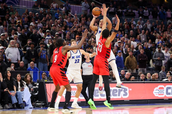 Orlando slavi Dezmonda Bejna (VIDEO)