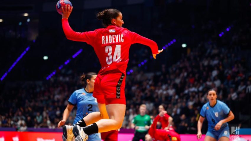 Srbija umalo prokockala pobjedu, Faranke iznenadile Španiju