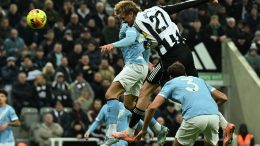 Barns junak Njukasla, Siti pao na sjeveru Engleske