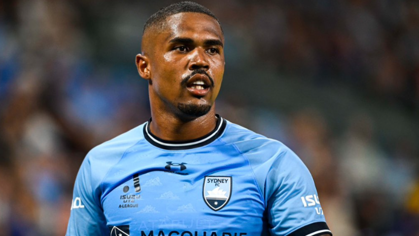 Daglas Kosta ponovo na 'čizmi'