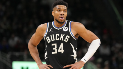 Janis Adetokumbo minimum mjesec dana van parketa