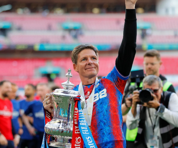 Oliver Glazner napušta Palas, seli se na 'Old Traford'?