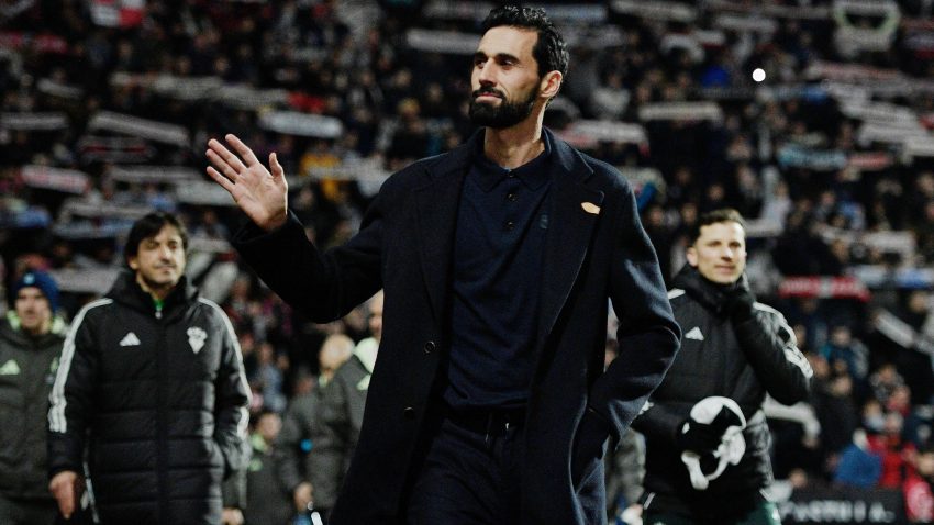 Arbeloa kritikovan zbog previše slobodnih dana