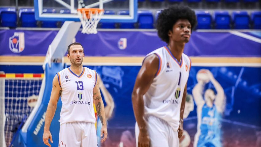 Mornar obezbijedio plasman u polufinale Kupa