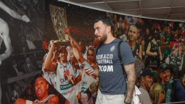 Džejms bira, Barselona poslala ponudu