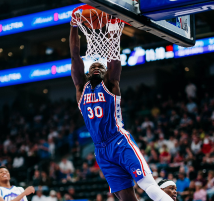 Desetkovana Filadelfija pokorila Solt Lejk Siti, Klipersi slavili u Teksasu poslije produžetka