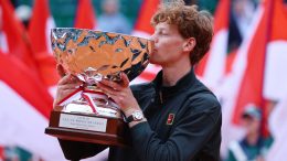 Siner srušio šampiona za povratak na prvo mjesto na ATP listi