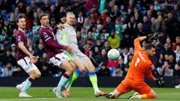 Haland popeo Siti na vrh Premijer lige - Barnli u Čempionšipu