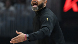 Džej Bi Bikerstaf je trener godine u NBA ligi