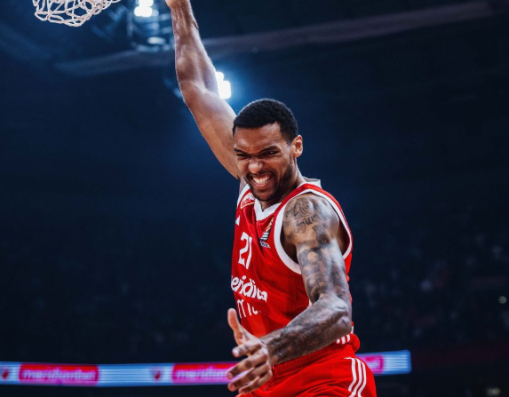 Džoel Bolomboj interesantan Makabiju