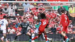 Liverpul siguran, Totenhem se radovao