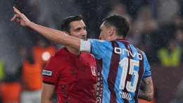 Od priče o raskidu saradnje do veličanja Stefana Savića u Trabzonu - kapiten, lider i budući pomoćnik Fatiha Tekea?