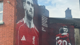 Endi Robertson dobio mural blizu Enfilda